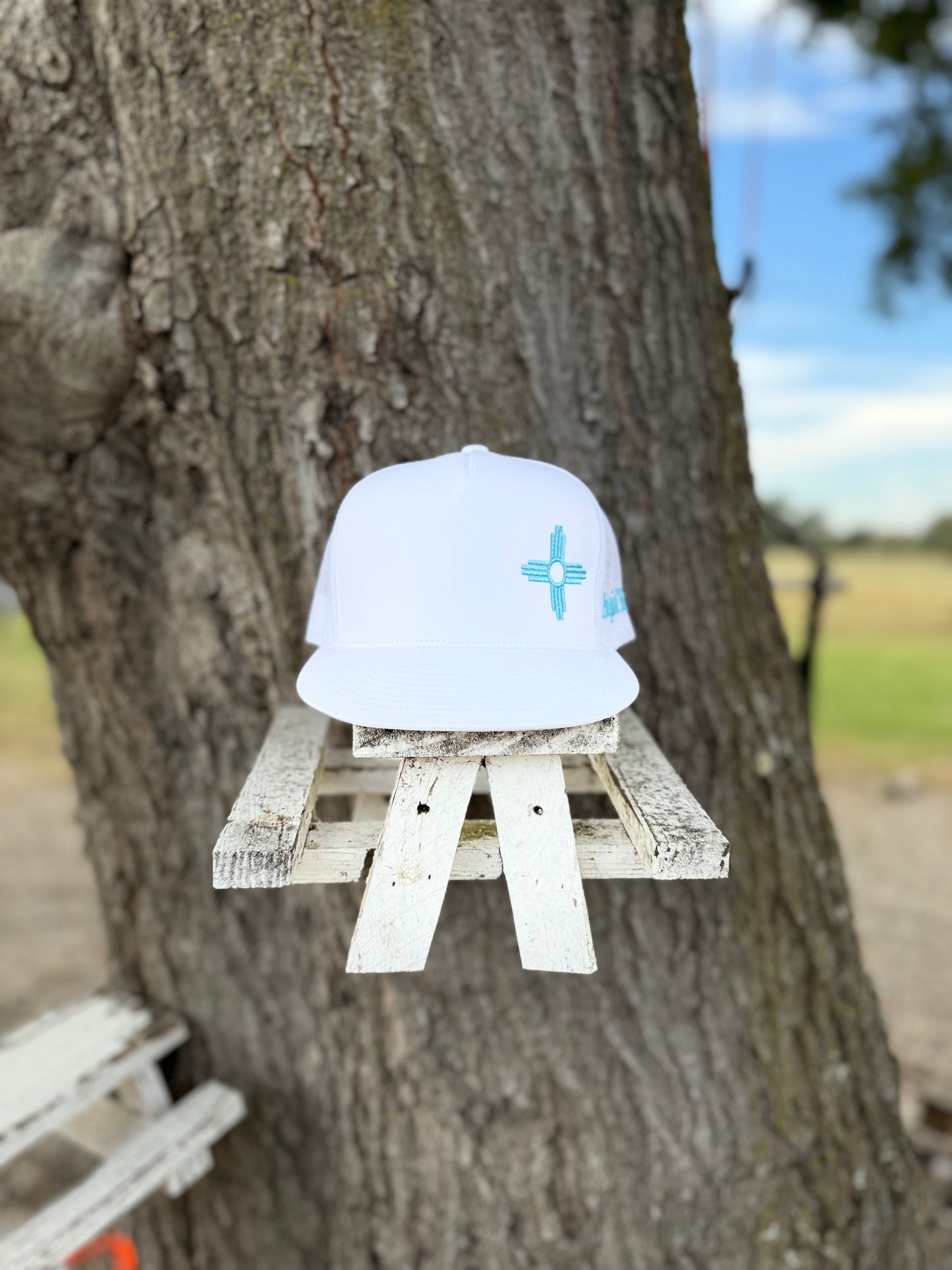 Zia Classic (Turquoise) (White Snapback)